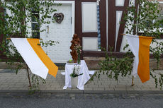 Fronleichnamsaltäre in den Naumburger Straßen (Foto: Karl-Franz Thiede)